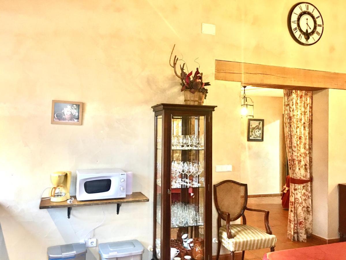 La Casa Del Cartero Pablo Guest House Saldana de Ayllon Екстериор снимка